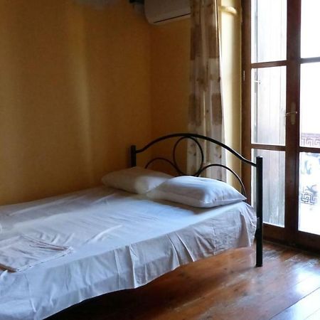 Kydonia Rooms Chrissi Akti Chania Exterior foto