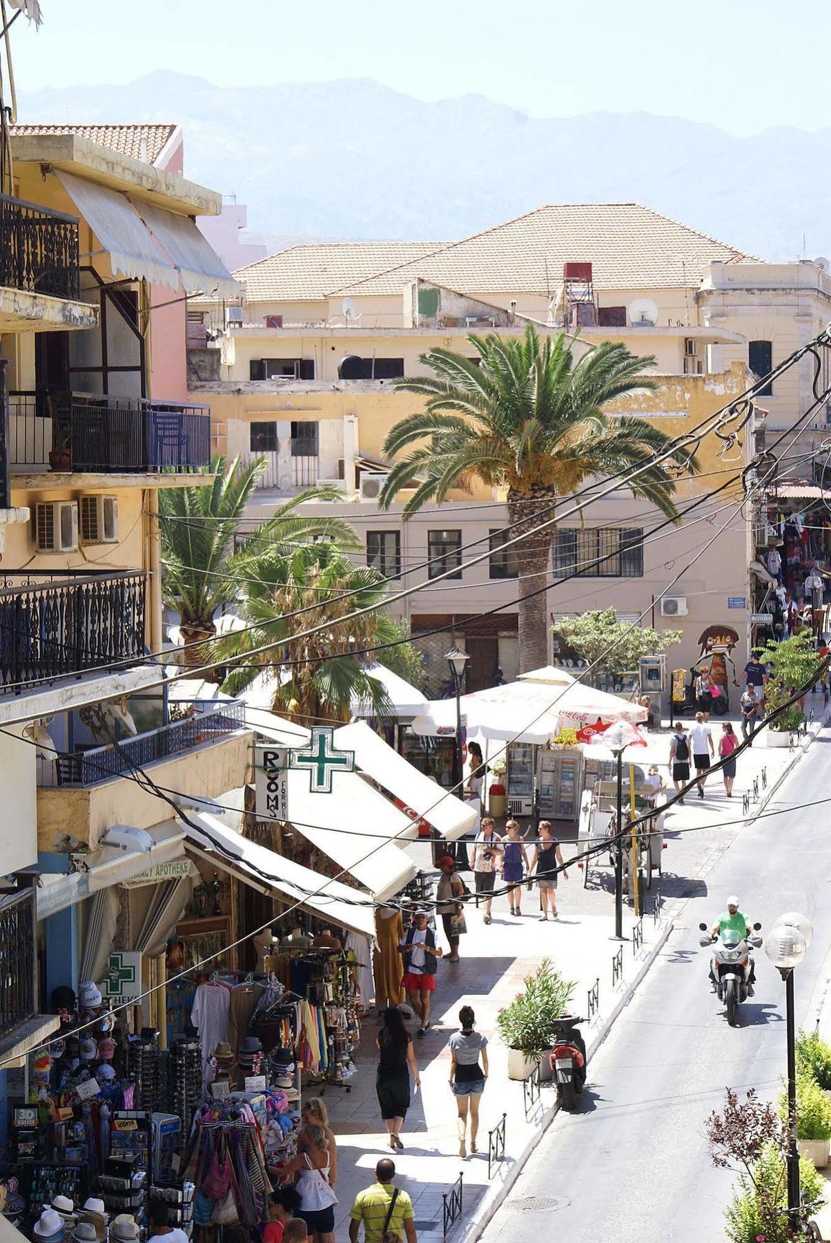 Kydonia Rooms Chrissi Akti Chania Exterior foto