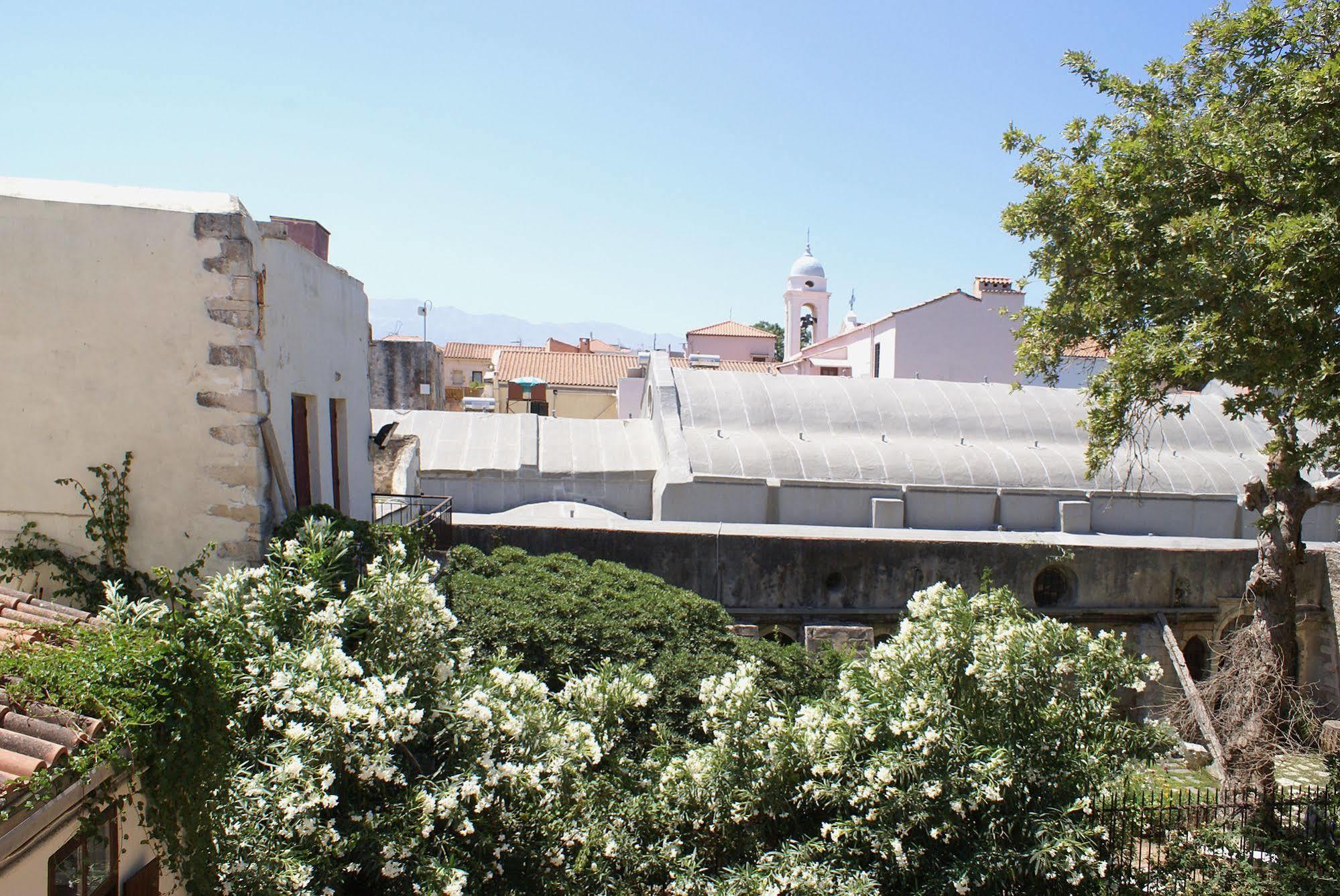 Kydonia Rooms Chrissi Akti Chania Exterior foto